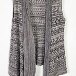 Avenue  Grey & White Striped Knit Sleeveless Cardigan Sweater Size 18/20 Photo 0