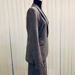 Banana Republic  gray fully lined skirt suit. Photo 1