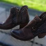 Shyanne Fuji Brown Leather Laser Cut Western Ankle Booties Womens Size 7 M Photo 0
