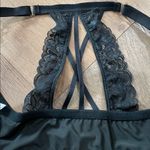 Cacique Shimmer Black Lace Strappy Front-Close Boost Plunge Bra Sz 44DD Photo 8