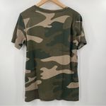 NEW ODD PEOPLE CLOTHING T Photo 1