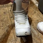 Burton  mint snow shoes for snowboarding size 6 Photo 7