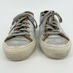 P448 Sally Low Top Sneakers Size 7 Reptile Print White Tan Metallic Photo 2