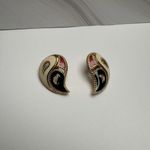 Avon Enamel Paisley Red Cream Blue Gold Tone Stud Pierced Earrings NWOT Photo 1