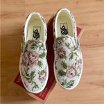 Vans  Classic Slip-On Tapestry Floral Women 9.0 US Mens 7.5 US Photo 4