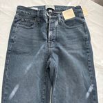 Universal Threads Mid Rise 80's Slim Button Front Jeans Size 6 NWT Photo 2