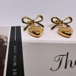 Gold heart bow stud earrings anti tarnish Photo 3
