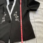 Dress Savvy Vintage Black Pinstripe Blazer with White Floral Detail Size 10P Photo 10
