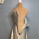 Glamorous One Photo 12