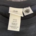 H&M Women's FRIENDS Gray Graphic Iconic Pullover Crewneck Shirt Size XS EUC #6133 Photo 3