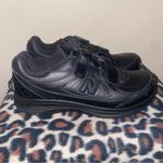 New Balance  vintage style chunky trainers velcro strap sneakers Photo 3