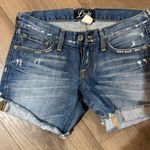 Lucky Brand Women's Blue Denim Shorts. Size 00/24. Photo 0
