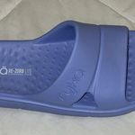 Ryka  slides Photo 1