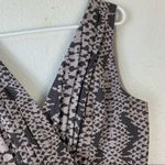 Banana Republic 100% silk v-neck animal print dress women’s Size 8 Photo 3