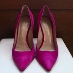 Gorgeous Jean Photo 2