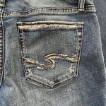 Silver Jeans Tuesday Slim Boot women’s jeans cropped mild distressing lowrise 28 Photo 5