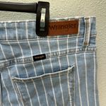 Wrangler Pinstripe High-Rise Vintage 3in Shorts Size 30 Photo 2