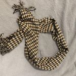 Brown Houndstooth Scarf Photo 0