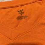 Adidas OKC Thunder size M short sleeve  tee Photo 1