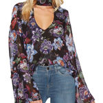 Show Me Your Mumu NWT Olsen City Nights Glimmer Floral V-neck Bell Sleeve Blouse Photo 0