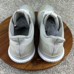 Adidas  sneaker women’s size 9.5 Photo 3