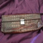 Adrienne Vittadini  Wristlet Photo 5