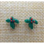 None Cute Lot of 3 CHRISTMAS Earrings Dangle Ornament Holly Studs and Wreaths & Bows Photo 6