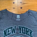 Junk Food New York Jets Short Sleeve Vintage Design Shirt Gray Women’s Large Photo 2