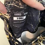 CVG size XS cropped gold marble leggings‎ Photo 4