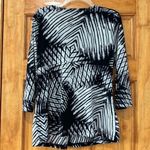 Daisy Fuentes Blouse Black and White Patterned Large Top Photo 3