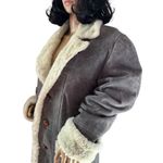 American Vintage Vintage Sheepskin Shearling Coat in Gray and cream 3 button closing Kentfield XL Photo 14