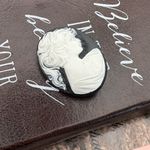 Vintage Black & White Cameo Brooch – Resin Victorian Revival Pin Photo 1