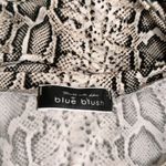 Blue Blush  Women's Snake Print Short Sleeve Tie Waist T-shirt Dress Size M Photo 6