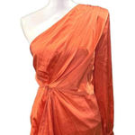 Cinq a Sept One Photo 0