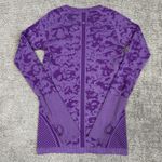 Lululemon Swiftly Tech Shirt Long Sleeve Shirt Womens 6 Purple Violet Print Top Photo 6