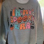 New Gray Halloween Graphic Sweatshirt Size XXL Photo 1