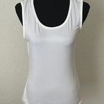Fitted White Sleeveless Scoop Neck Tank Top Size M Photo 0