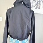 Jordan  Sport Women's Lightweight Jacket Size Small Photo 3