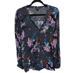 Torrid Floral Print Crinkle Gauze Button Front Peasant Top size 1 (1X) VNeck Photo 1