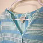 st. john's bay St. John’s Bay Women’s Long Sleeve Light Blue Striped Shirt (Size M) Photo 2