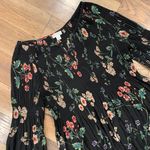 Spense Floral stretch Blouse Size Medium Photo 2