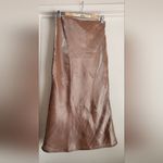 Anthropologie NWT  Dusty Rose Elegant Satin Midi Skirt‎ size S Photo 1
