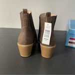 Elle Draper James Black Ankle Booties with Sleek Design Photo 4