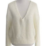 Urban Outfitters  Cream V-Neck Sweater size Small Photo 0