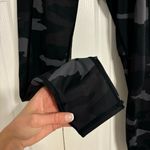 Athleta  Camo Contender 7/8 Tight Leggings Photo 6