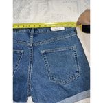 H&M Women Size 4 Shorts Regular Waist Blue Jean Denim Rolled Hem NEW Photo 5