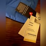 Lululemon Womens  down for it all royal blue vest Photo 2