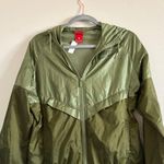 Nike Women’s Olive Green Windbreaker Rain Coat Zip Up Jacket Size Small Photo 4