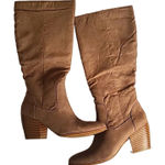 Style & Co  Warrda Women’s Tall Block-Heel Dress Boots – Size 8.5, Tan Faux Suede Photo 0