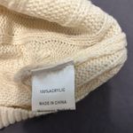 Zesica cream cable knit cropped sweater size medium Photo 1